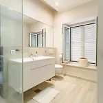 Luxury 4 Star In The Old Town Apartman *