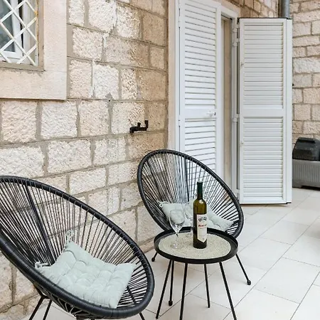 Luxury 4 Star In The Old Town Daire Zadar