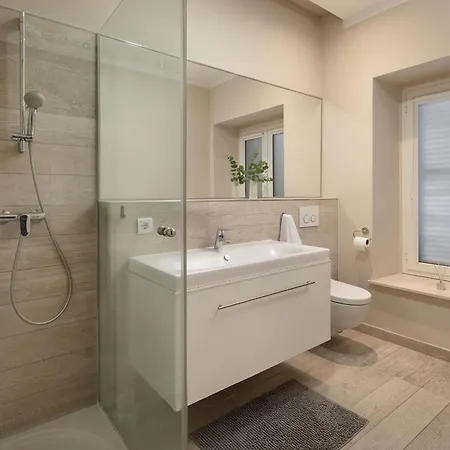 Luxury 4 Star In The Old Town Daire *