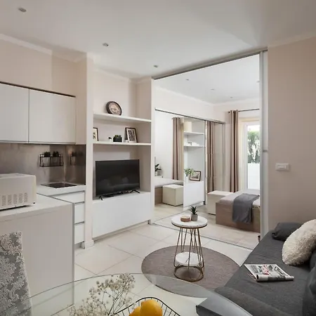 Luxury 4 Star In The Old Town Daire *