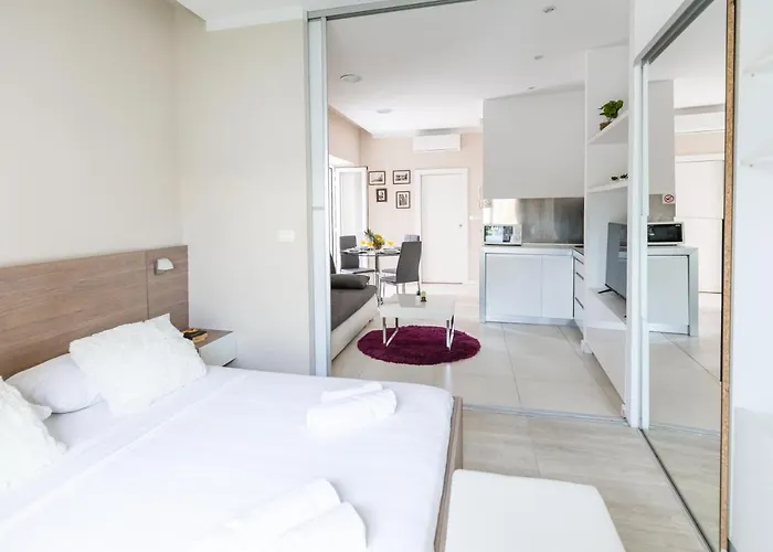 شقة Luxury 4 Star In The Old Town
