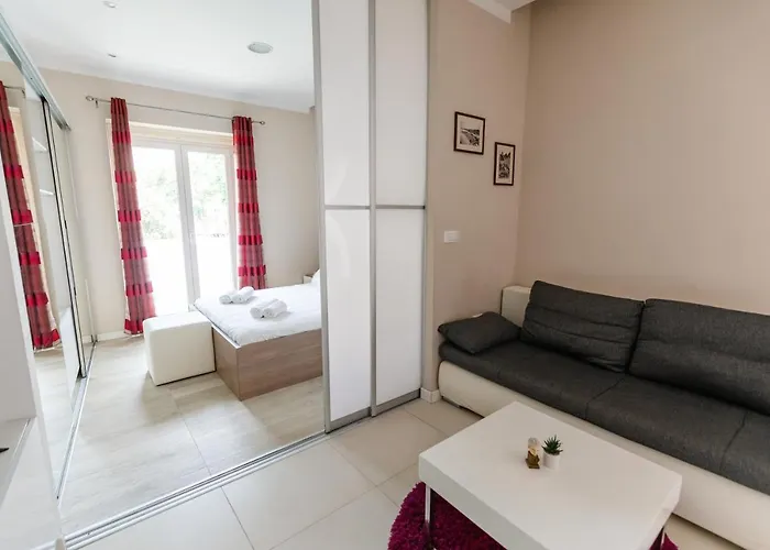 Luxury 4 Star In The Old Town شقة *