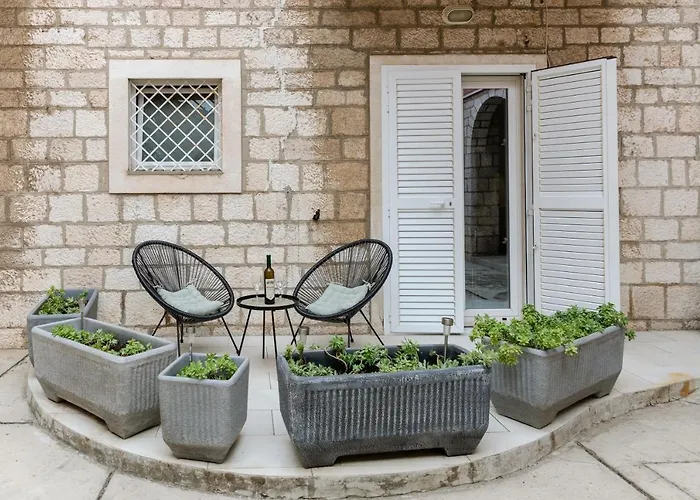 شقة Luxury 4 Star In The Old Town