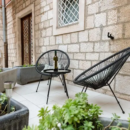 Apartment Luxury 4 Star In The Old Town Zadar