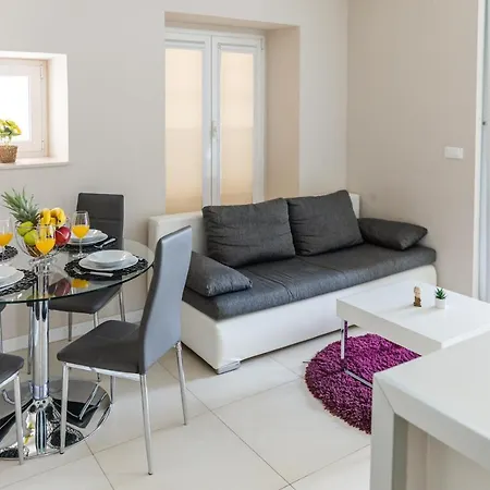 Luxury 4 Star In The Old Town *