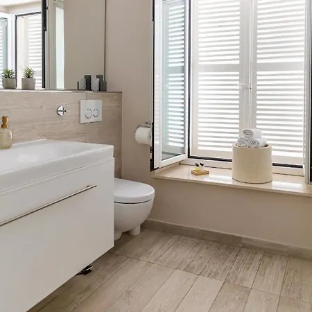 Apartment Luxury 4 Star In The Old Town Zadar