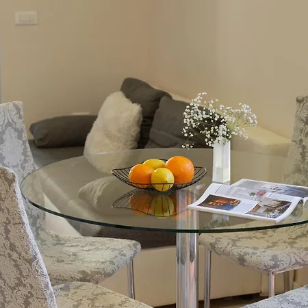 Apartment Luxury 4 Star In The Old Town
