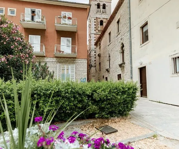 Luxury 4 Star In The Old Town Apartamento