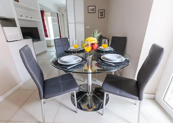 Luxury 4 Star In The Old Town Задар
