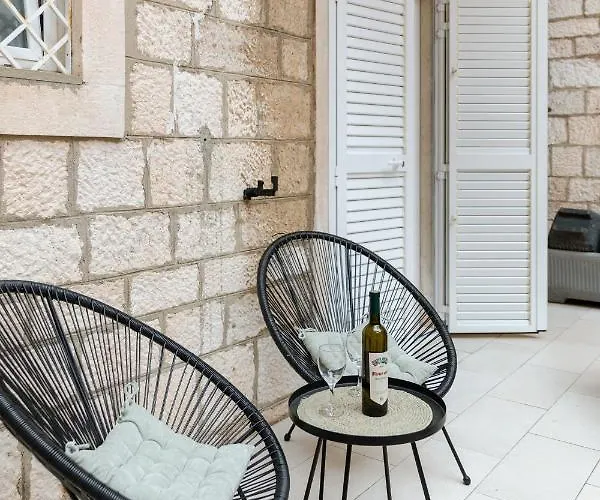Luxury 4 Star In The Old Town Apartamento Zadar