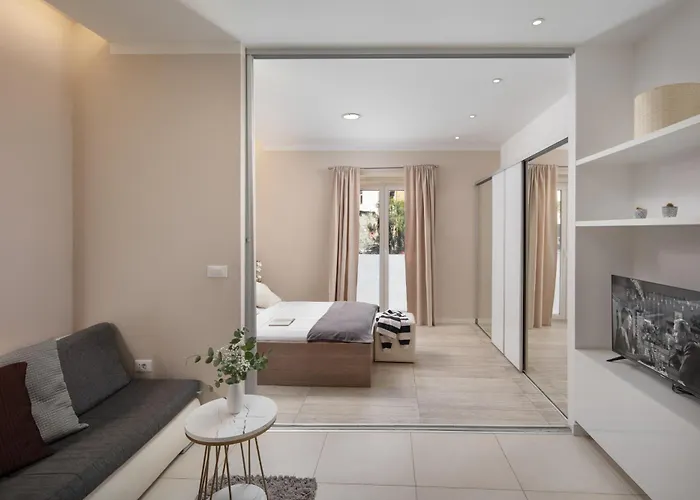 Luxury 4 Star In The Old Town Apartamento